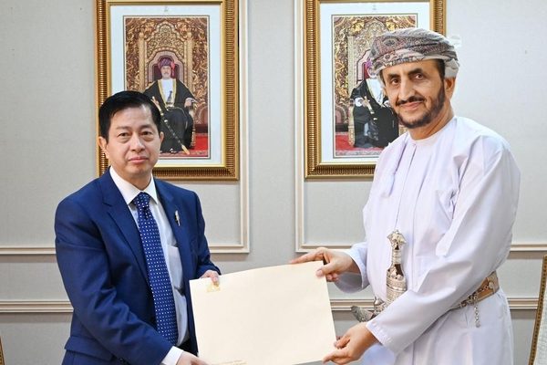 Political Undersecretary receives a copy of the credentials of the Ambassador of Myanmar Political Undersecretary receives a copy of the credentials of the Ambassador of Myanmar