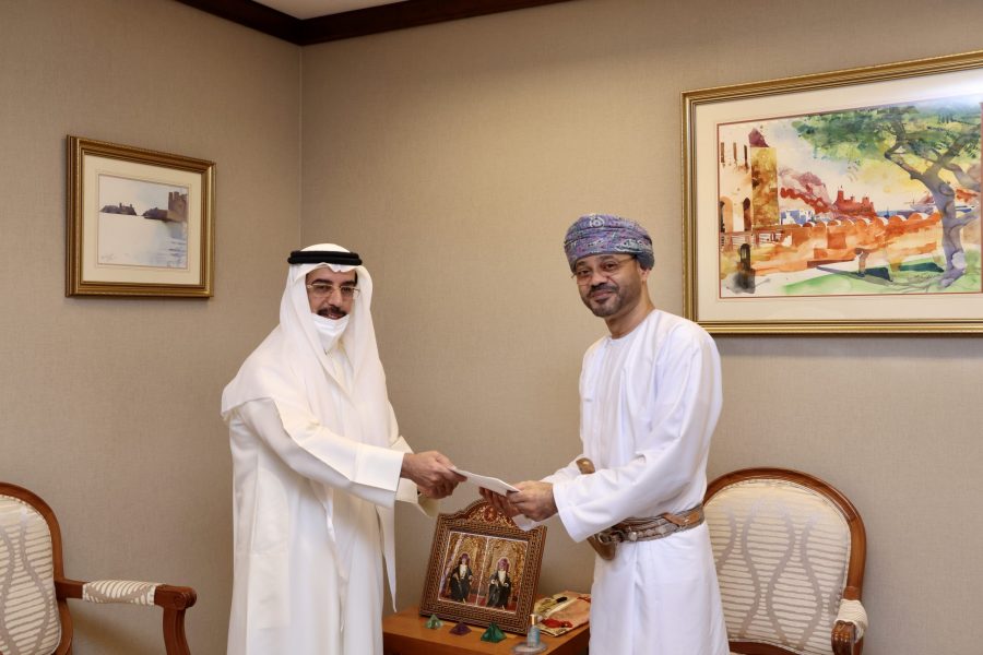 300A3396 Sayyid-Badr-receives-written-message-from-Crown-Prince -of-Abu-Dhabi