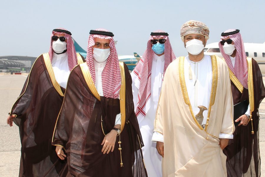 receives_message_from_Saudi receives_message_from_Saudi