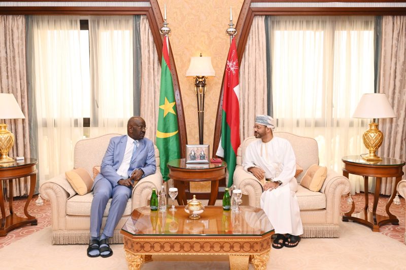 The Foreign Minister holds two meetings with Palestinian and Mauritanian officials