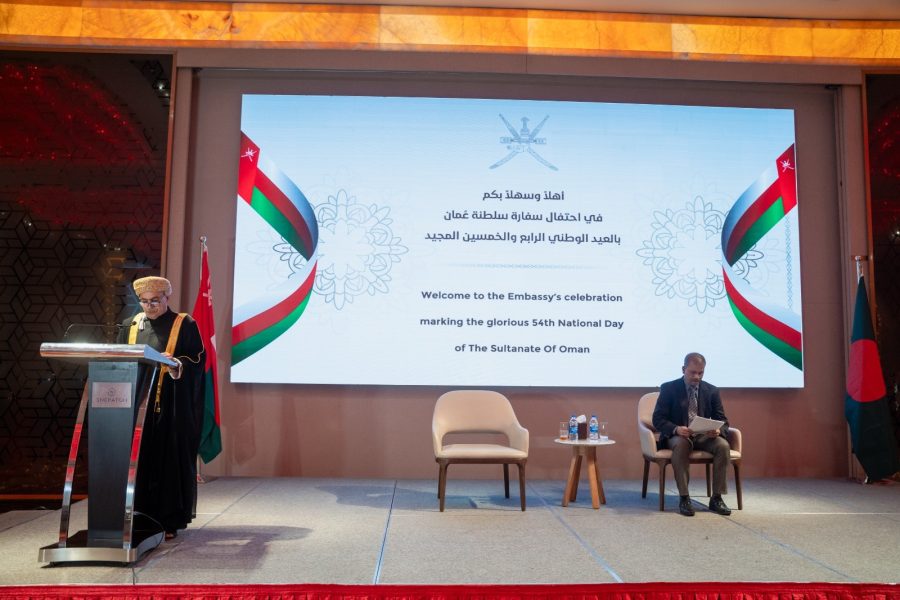 سفارات سلطنة عُمان في دكا وجاكرتا وطوكيو تحتفل بالعيد الوطني الـ54 المجيد سفارات سلطنة عُمان في دكا وجاكرتا وطوكيو تحتفل بالعيد الوطني الـ54 المجيد