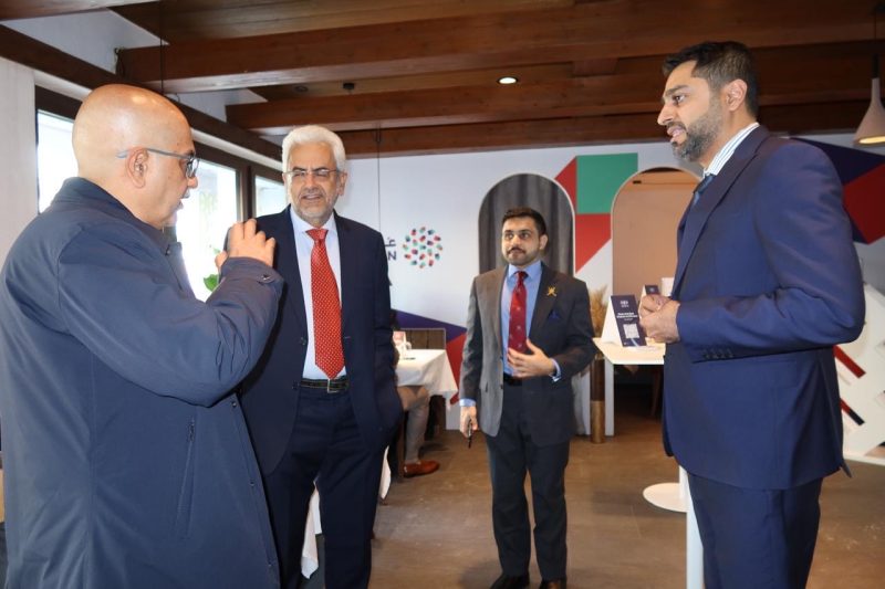 افتتاح جناح سلطنة عُمان في منتدى "دافوس"