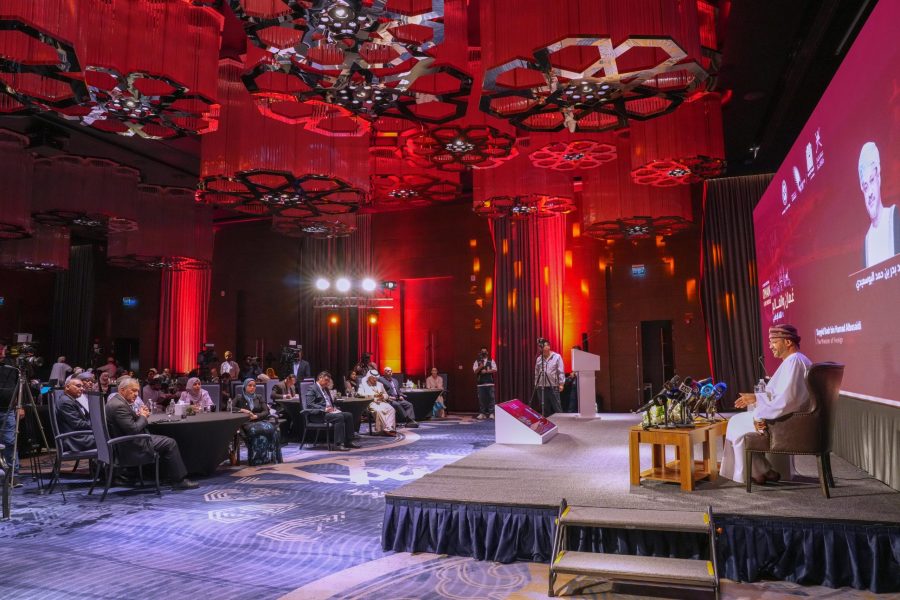 معالي السيد وزير الخارجية يشارك في اللقاء الإعلامي ضمن احتفالات الذكرى الخامسة لتولي جلالة السلطان المعظّم مقاليد الحكم معالي السيد وزير الخارجية يشارك في اللقاء الإعلامي ضمن احتفالات الذكرى الخامسة لتولي جلالة السلطان المعظّم مقاليد الحكم