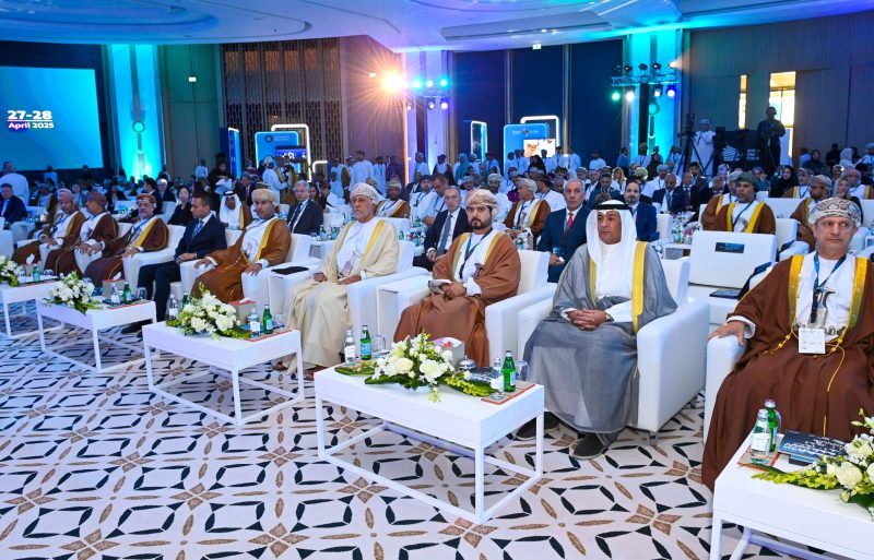 انطلاق فعاليات منتدى الاستثمار الدولي الأول "أدفانتج عُمان"