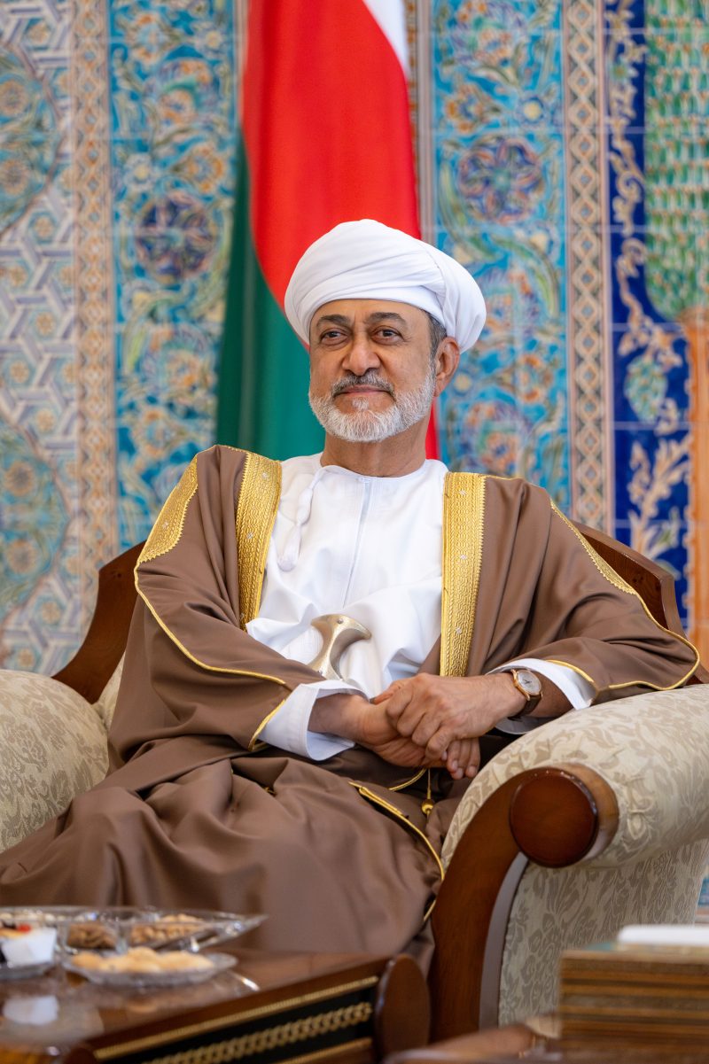 His Majesty The Sultan arrives in Algeria