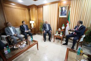 Algeria: Energy Minister discuss investment opportunities with Oman