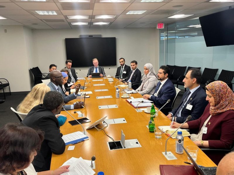 Commerce Minister meets with World Bank