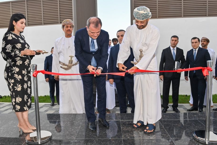 معالي السيد وزير الخارجية يحضر مراسم افتتاح سفارة أذربيجان معالي السيد وزير الخارجية يحضر مراسم افتتاح سفارة أذربيجان