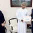 سفير سلطنة عمان لدى بنغلاديش يقدم نسخة من أوراق اعتماده