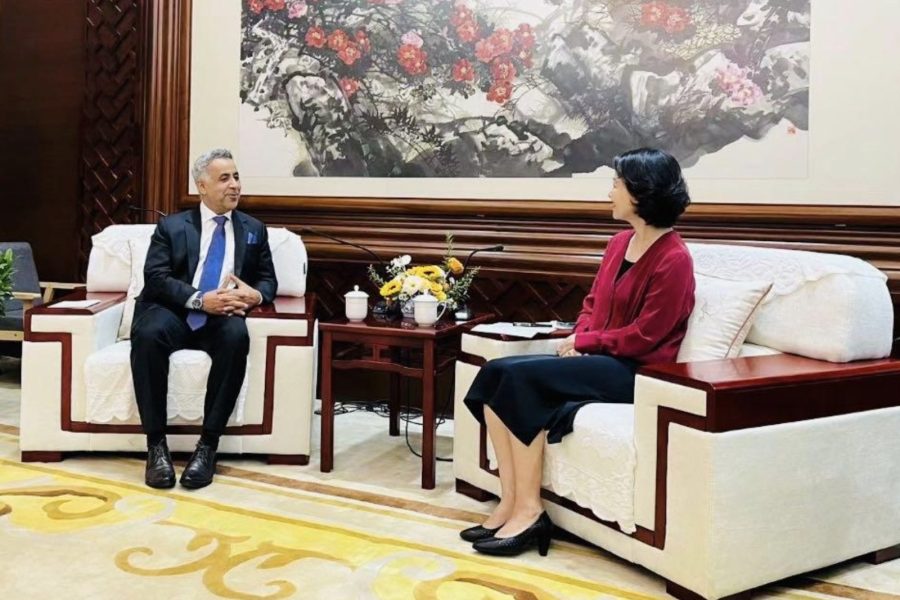 China-mission China-Ambassador-meets-Yunnan-Province-official