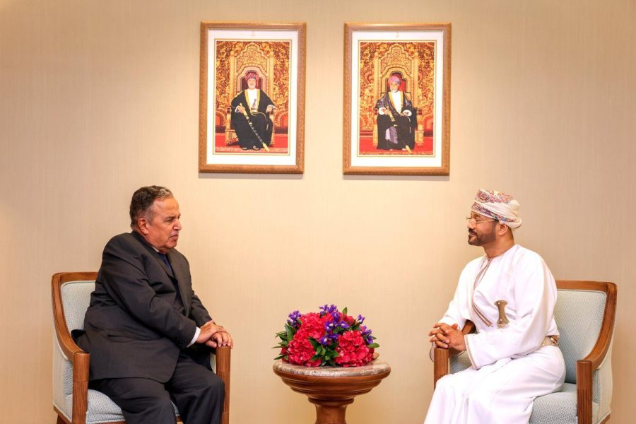 Minister receives former Egyptian Foreign Minister Minister receives former Egyptian Foreign Minister
