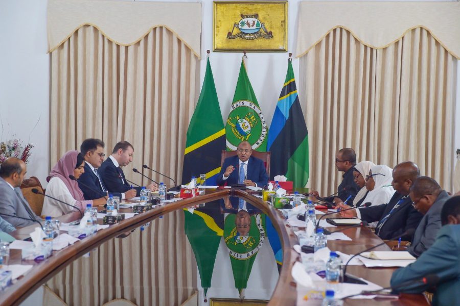 Secretary-General-National-Museum-meets-President-of-Zanzibar Jamal Al Musawi, Secretary-General of the National Museum, meets with President of Zanzibar