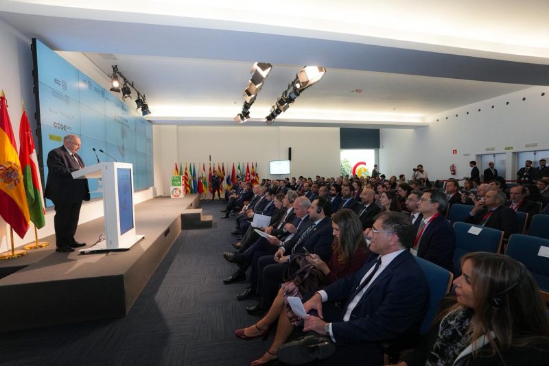 المنتدى الاقتصادي الإسباني العُماني يبحث فرص الشراكة والاستثمار