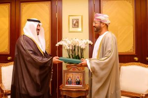 جلالة السُّلطان المعظم يتلقّى رسالةً خطيّةً من ولي العهد السعودي