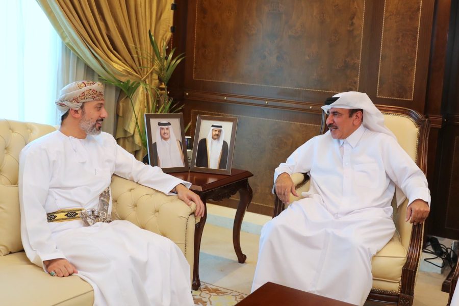 GDjH6cdXcAAw4St وزير المواصلات القطري يستقبل سفير سلطنة عُمان