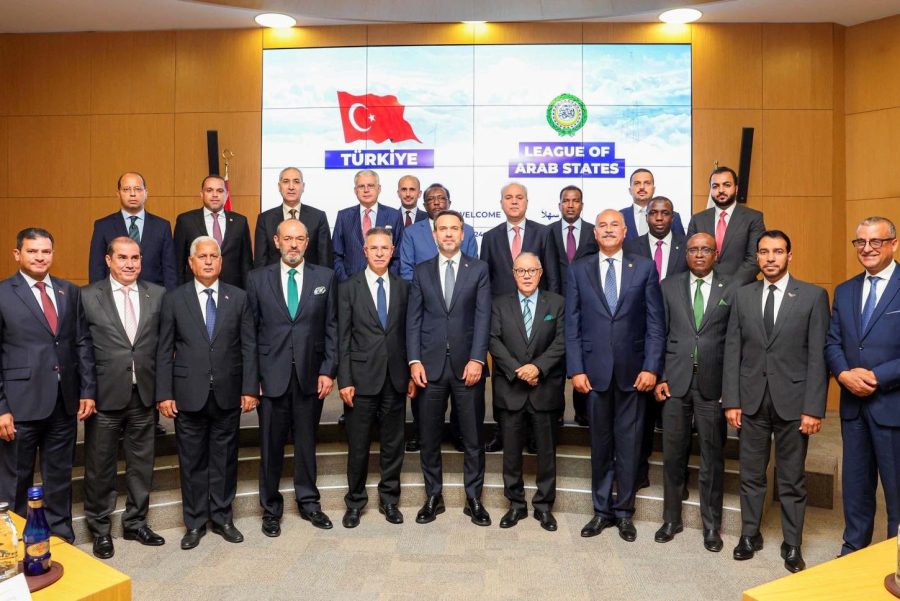 Türkiye: Ambassador discusses enhancing Arab-Turkish cooperation in the field of energy with the Turkish Minister of Energy and Natural Resources Türkiye: Ambassador discusses enhancing Arab-Turkish cooperation in the field of energy with the Turkish Minister of Energy and Natural Resources