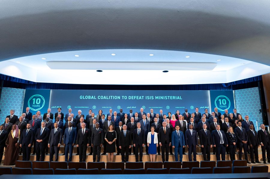 سلطنة عُمان تشارك في أعمال الاجتماع الوزاري للتحالف الدولي ضد داعش بنيويورك سلطنة عُمان تشارك في أعمال الاجتماع الوزاري للتحالف الدولي ضد داعش بنيويورك