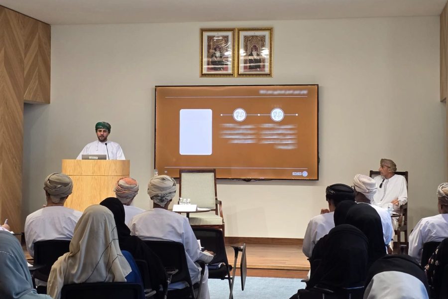 الأكاديمية الدبلوماسية تستضيف الشيخ فيصل الرواس لمناقشة دور القطاع الخاص في تعزيز الدبلوماسية الاقتصادية الأكاديمية الدبلوماسية تستضيف الشيخ فيصل الرواس لمناقشة دور القطاع الخاص في تعزيز الدبلوماسية الاقتصادية