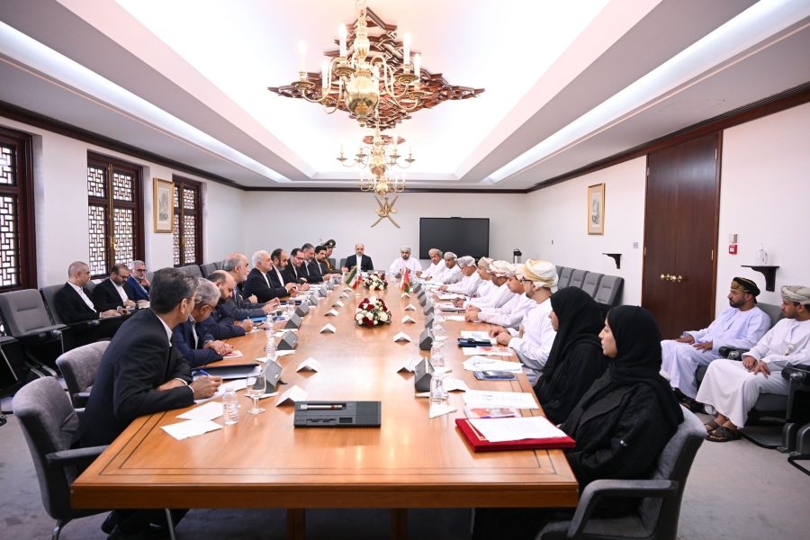 Gdy5LeyXYAABcy2 انعقاد اللجنة القنصلية العُمانية الإيرانية المشتركة
