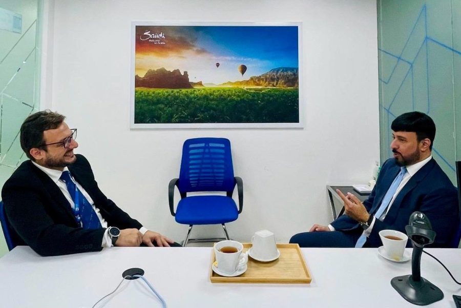 الفلبين: القائم بالأعمال بالإنابة يزور مقر شركة VFS العالمية الفلبين: القائم بالأعمال بالإنابة يزور مقر شركة VFS العالمية