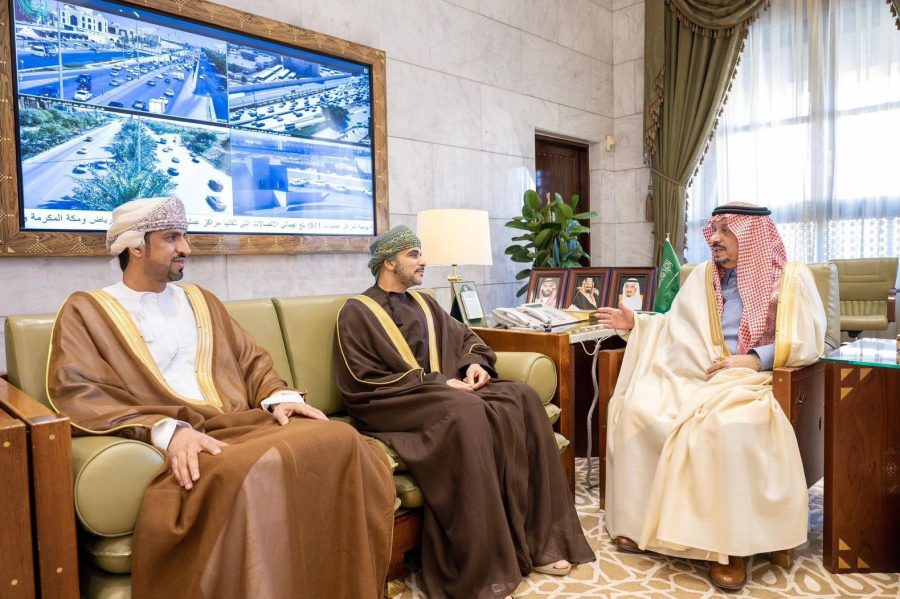 المملكة العربية السعودية: سفير سلطنة عُمان يودع أمير منطقة الرياض بمناسبة انتهاء فترة عمله المملكة العربية السعودية: سفير سلطنة عُمان يودع أمير منطقة الرياض بمناسبة انتهاء فترة عمله