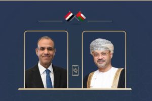 اتصال هاتفي بين وزير الخارجية ونظيره المصري