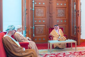 البحرين: ملكُ البحرين يستقبل وزير المالية