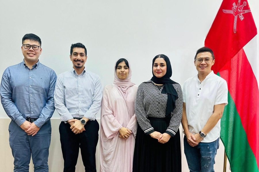 القائم بالأعمال تبحث مع “أسياد” سبل تعزيز الحضور البحري العُماني على المستوى الدولي القائم بالأعمال تبحث مع "أسياد" سبل تعزيز الحضور البحري العُماني على المستوى الدولي