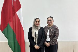 القائم بالأعمال تستقبل مرشحة سنغافورة لمنصب قاضية بمحكمة العدل الدولية