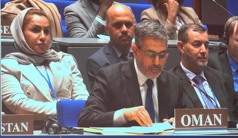 سلطنة عُمان تؤكد في بيان مشترك على ضرورة وقف الانتهاكات الكيميائية والالتزام بالقانون الدولي