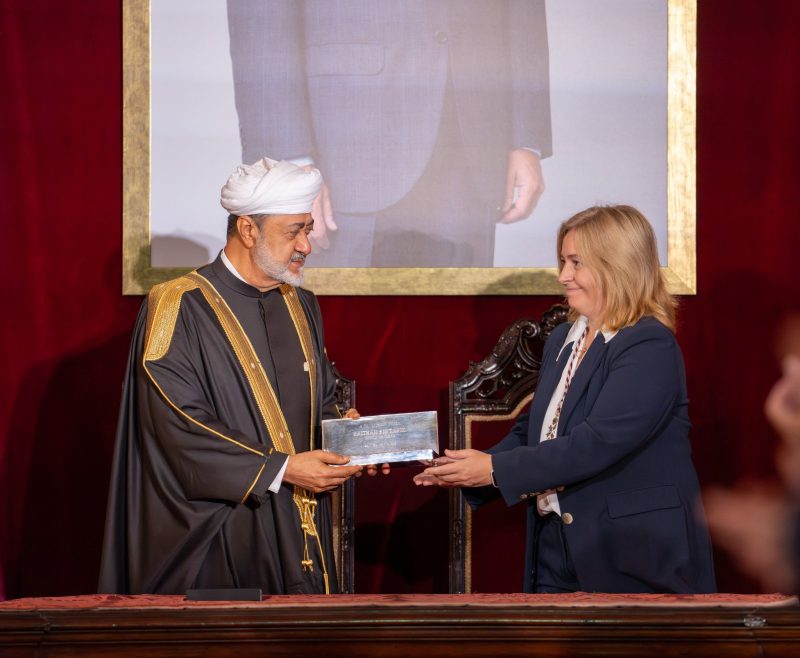 His Majesty is presented with the Key of Madrid