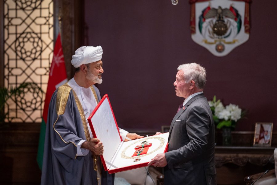 His Majesty and King Jordan Exchange decorations2 His Majesty and King Jordan exchange decorations