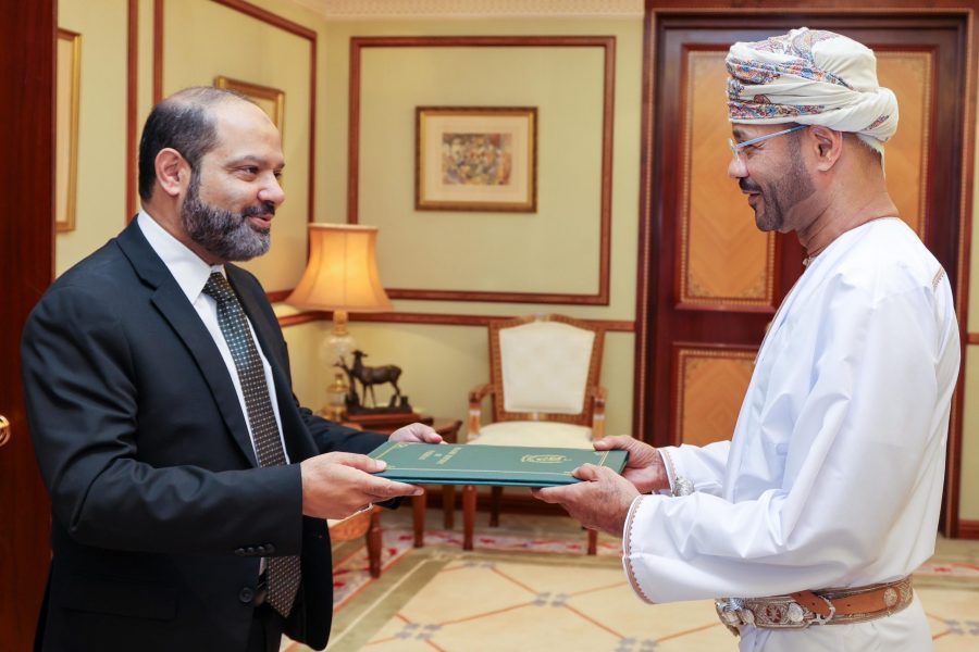 Minister welcomes new Pakistani Ambassador Minister welcomes new Pakistani Ambassador