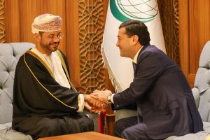 وزير الخارجية يعقد لقاءً ثنائياً مع نظيره الأوزبكي بجدة