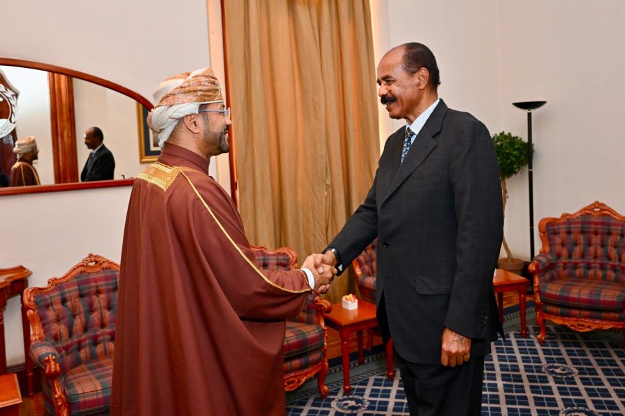 جلالة السُّلطان المُعظّم يبعث رسالة خطيّة للرئيس الإريتري جلالة السُّلطان المُعظّم يبعث رسالة خطيّة للرئيس الإريتري