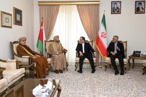معالي السيد وزير الخارجية يعقد محادثات مغلقة مع نظيره الإيراني