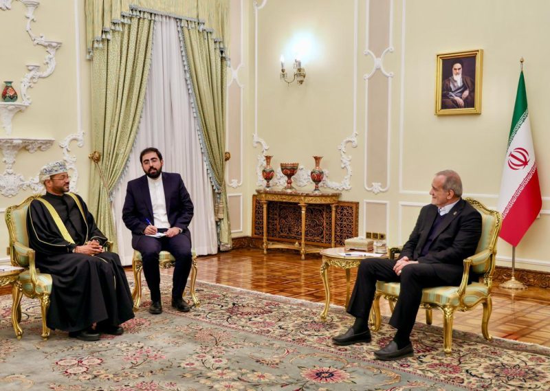 Iranian President receives Foreign Minister