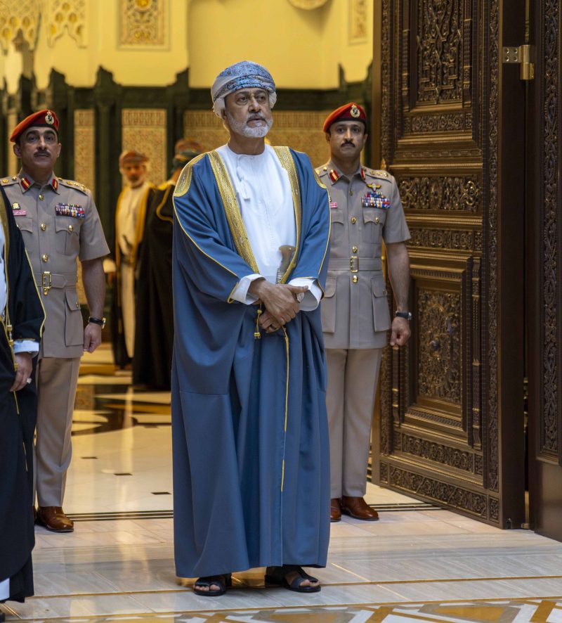 جلالةُ السُّلطان يستقبلُ رئيسة الوزراء الإيطالية ويعقدان جلسة مباحثات