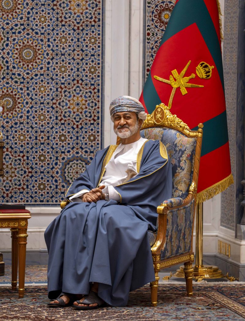 جلالةُ السُّلطان يستقبلُ رئيسة الوزراء الإيطالية ويعقدان جلسة مباحثات