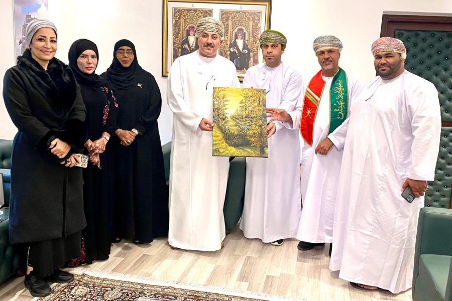 الأردن: السفير يستقبل الوفد العماني المشارك في أعمال مؤتمر ملهمات المستقبل الأردن: السفير يستقبل الوفد العماني المشارك في أعمال مؤتمر ملهمات المستقبل