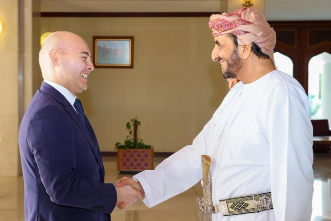 وكيل وزارة الخارجية للشؤون السياسية يستقبل نائب وزير خارجية كازاخستان