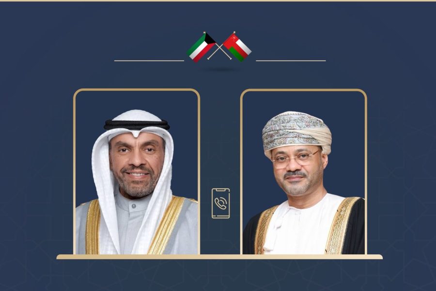 اتصال هاتفي بين وزير الخارجية ونظيره الكويتي اتصال هاتفي بين وزير الخارجية ونظيره الكويتي