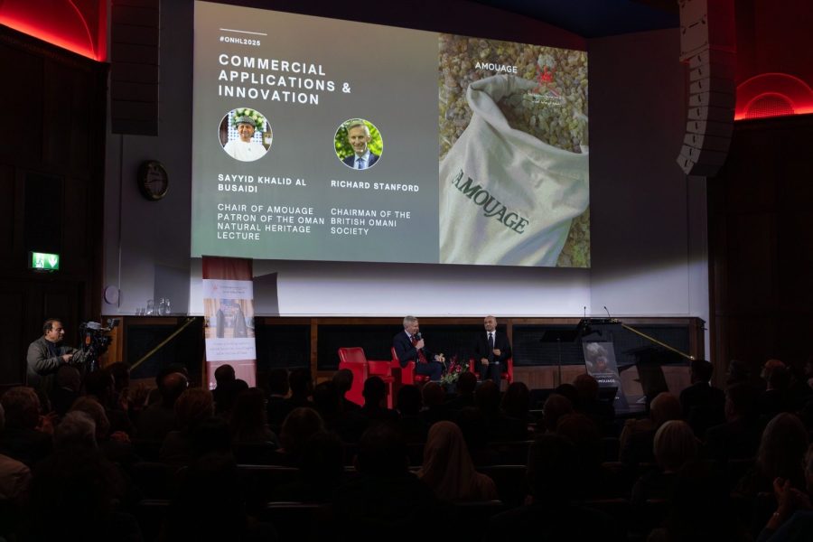 المملكة المتحدة : محاضرة عن اللبان العماني في الجمعية الجغرافية الملكية المملكة المتحدة : محاضرة عن اللبان العماني في الجمعية الجغرافية الملكية