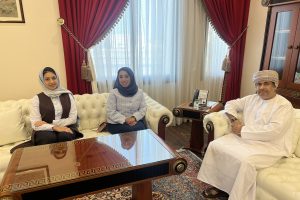 البحرين: نائب رئيس البعثة يبحث سبل تعزيز التعاون في مجال الأعمال والاستثمار