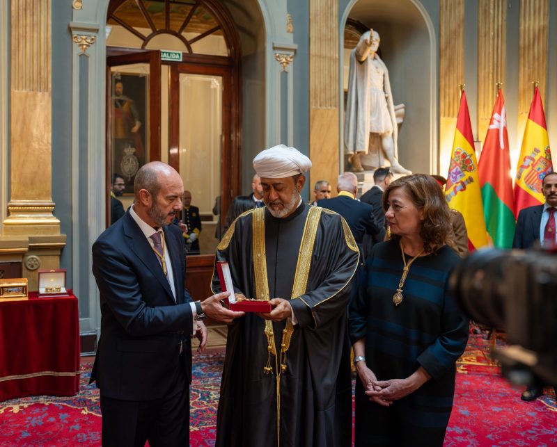 جلالةُ السُّلطان المُعظّم يزور مجلس الشّيوخ الإسباني