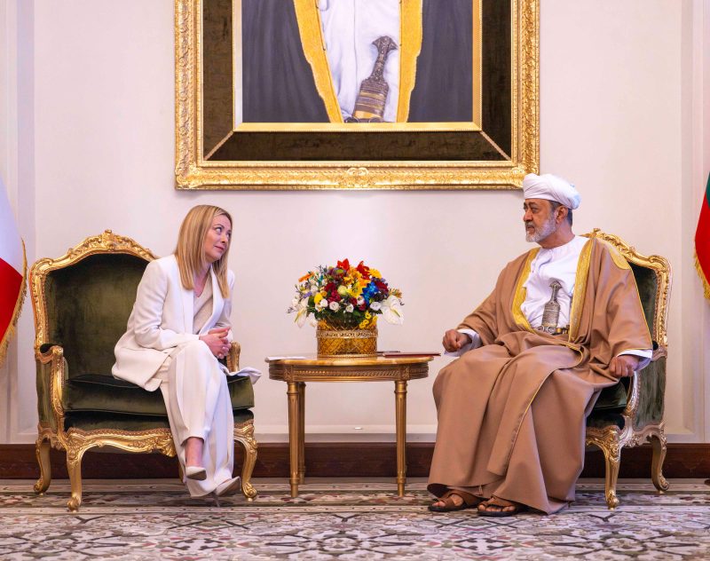 جلالة السلطان المعظم يلتقي رئيسة الوزراء الإيطالية