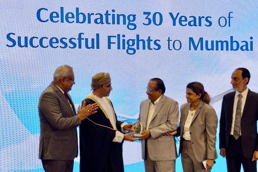 Mumbai: Consul General Marks 30 Years of Muscat Flight Route Mumbai: Consul General Marks 30 Years of Muscat Flight Route