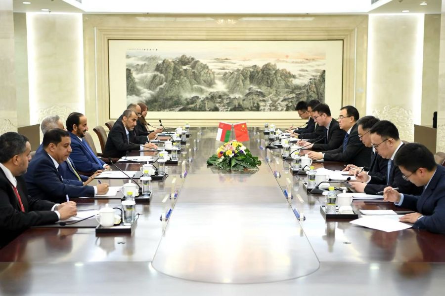 Oman and China discuss strengthening strategic relations Oman and China discuss strengthening strategic relations