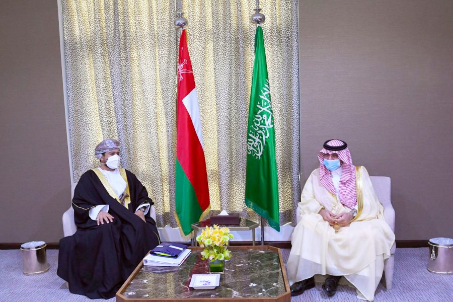 OmaniandSaudiministersexplorecooperationincommerciaandinvestmentfieldsJULY1321 OmaniandSaudiministersexplorecooperationincommerciaandinvestmentfieldsJULY1321