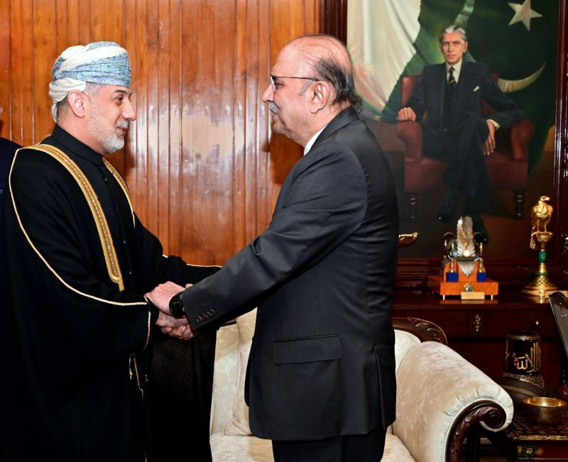 Pakistani President receives Oman’s Ambassador